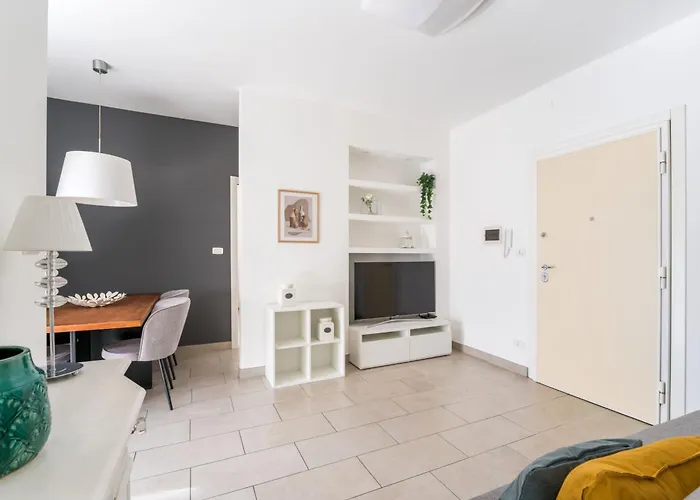Maison Lumiere, Design 5 Min From Tiburtina Station דירה