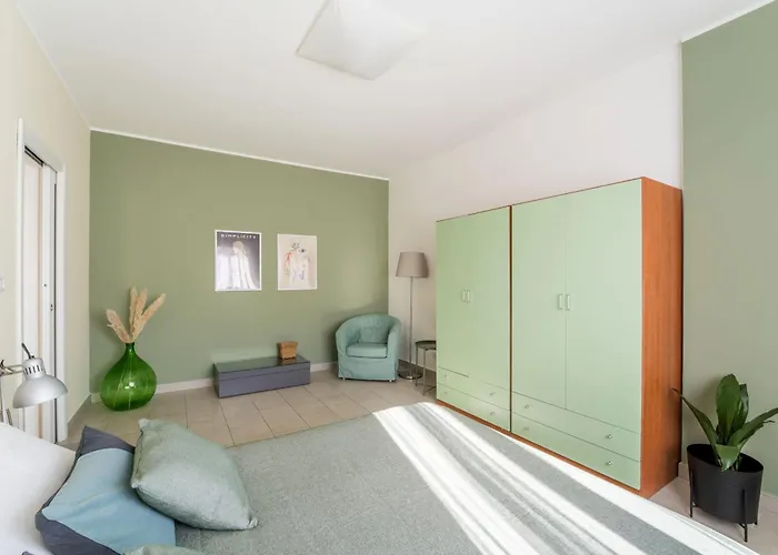 Maison Lumiere, Design 5 Min From Tiburtina Station רומא