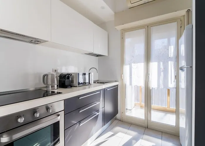 Maison Lumiere, Design 5 Min From Tiburtina Station *